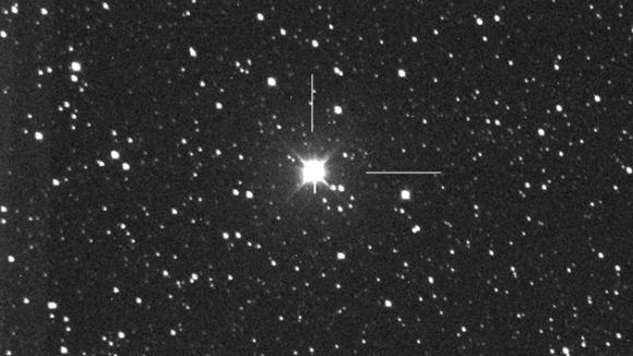 Estrella recién nacida ´saca brillo´ al cosmos
