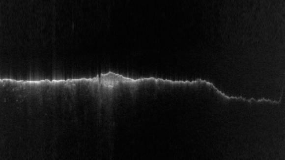 Marte contiene en su interior depósitos de agua como para cubrir toda su superficie