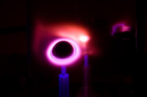 Recrean auroras boreales en laboratorio