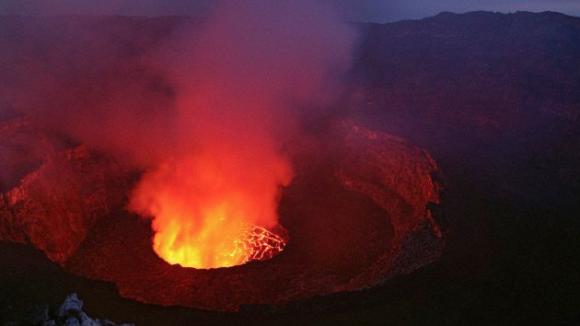 Descubren el mayor volcán de la Tierra en el fondo del océano Pacífico