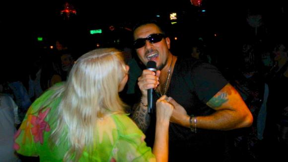 SHOWS GUSTAVO SANTILLAN JUEVES 7 NOV,8,9 Y 10 EN..