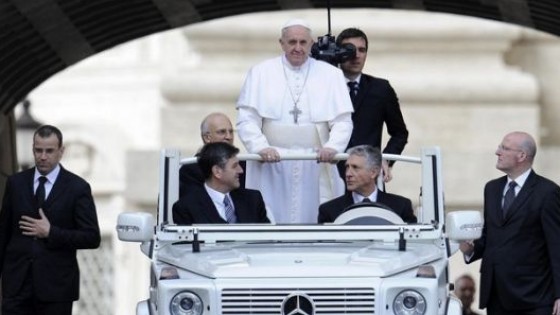 Alarma en el Vaticano: Francisco estaría en la mira de la mafia calabresa