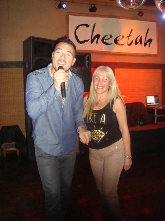 FOTOS SHOW GUSTAVO SANTILLAN EN ¨CHEETAH PILAR¨ VIERNES PASADO