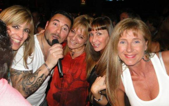 SHOWS GUSTAVO SANTILLAN VIERNES 22 Y SABADO 23 EN..