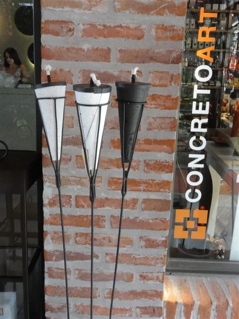 Explosión de Belleza en Diseño Argentino: Visitanos en el Puerto de Frutos