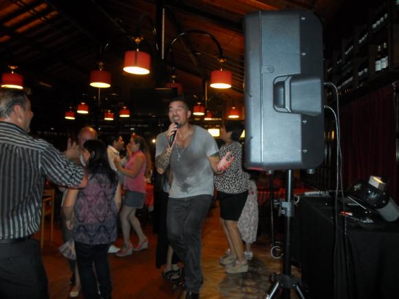 FOTOS SHOW GUSTAVO SANTILLAN¨CANTINA DE MI TIO¨