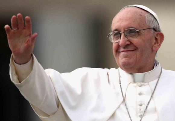 “Internet es un don de Dios”, según el Papa Francisco