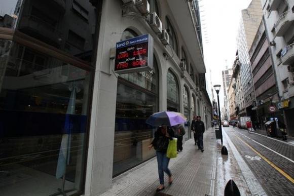 La City porteña vivió un día de poca información y casi nula actividad