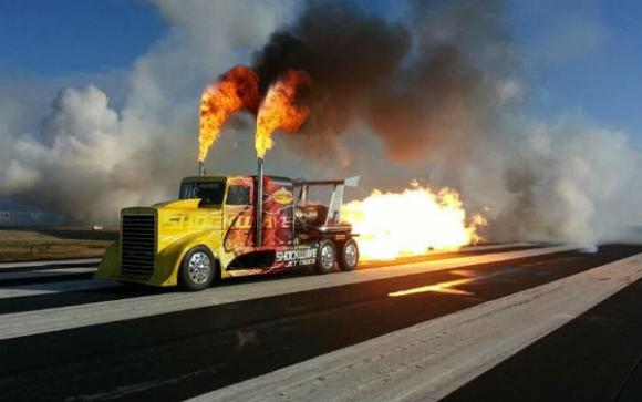 El camión más rápido del mundo