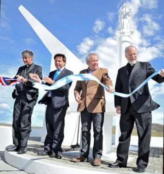 La Argentina y Chile inauguraron el Monumento a la Virgen de la Paz