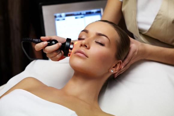 ´BUENA PRAXIS´ obsequia sesiones de radiofrecuencia facial