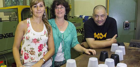 Cientificos Argentinos desarrollan una ovitrampa con larvicida para combatir el mosquito del dengue (Aedes Aegypti)