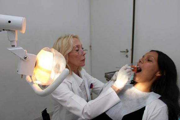 San Isidro: Controlan la salud bucal en embarazadas