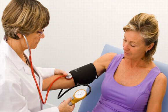 El 40% de las mujeres con menopausia tiene un riesgo cardiovascular alto
