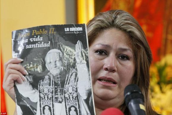La mujer curada por Juan Pablo II asegura: “He renacido”
