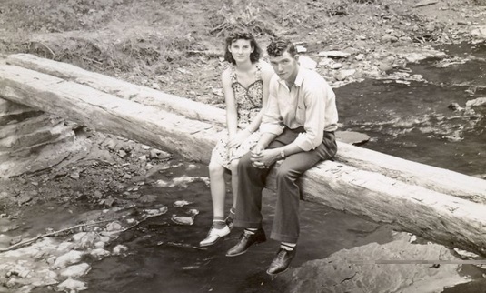 Después de 70 años de casados mueren con 15 horas de diferencia