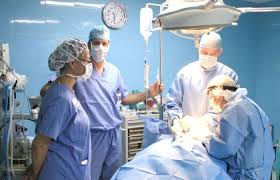 Reduccionismo ideológico en perjuicio de menores de edad