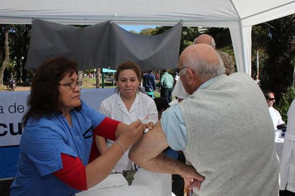 Boulogne: Campaña de vacunación en vía pública
