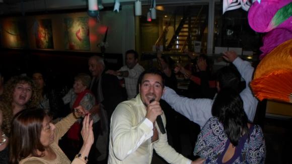 FOTOS SHOW GUSTAVO SANTILLAN EN ¨MILHO¨