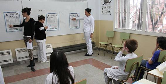 San Isidro: Controlan la vista en escuelas públicas