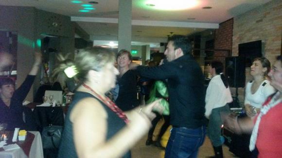 FOTOS SHOW GUSTAVO SANTILLAN EN ¨OASIS¨