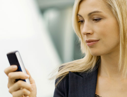 El exceso de Twitter sería malo para la relación de pareja