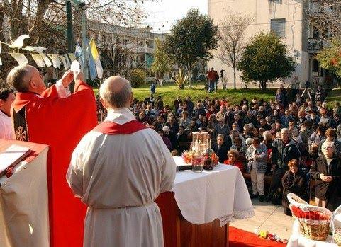 El Papa destacó el testimonio de fe que se vive en el santuario de San Pantaleón
