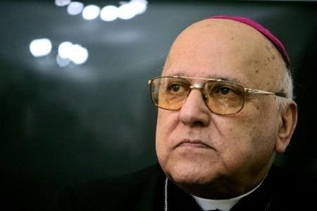 En Gaza hay una “masacre”, denuncia el patriarca emérito de Jerusalén