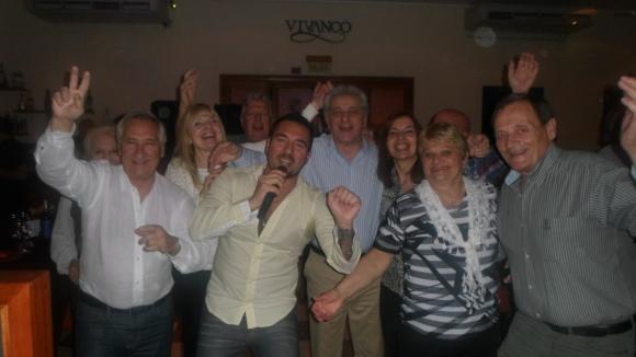 FOTOS SHOW GUSTAVO SANTILLAN EN ¨VIVANCO¨