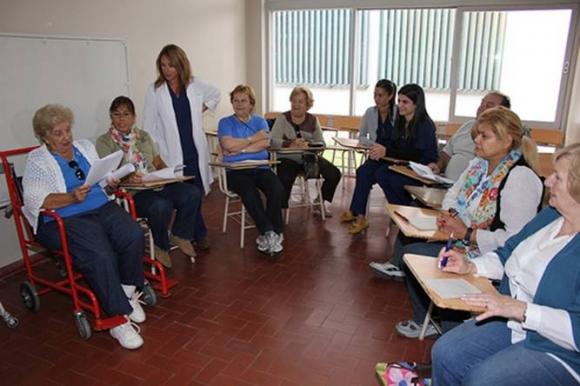 En San Isidro continúa el taller de ayuda a pacientes obesos