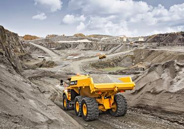 Presentación: Camión Articulado Volvo Serie F.