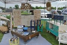 Rincon de Inventos se despide del 2014 en la Feria de Navidad de las Caballerizas.