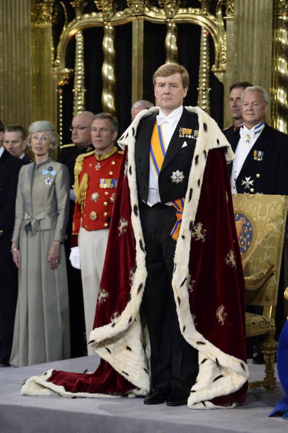 La investidura de los reyes de Holanda y los símbolos ceremoniales