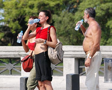 Recomiendan cómo prevenir el golpe de calor