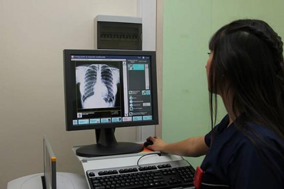 Digitalización de Imágenes en Hospitales de San Isidro