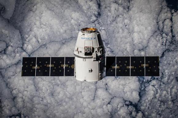 Google planea invertir 1000 millones de dólares para conectar al mundo con una red satelital