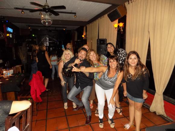 FOTOS SHOW GUSTAVO SANTILLAN EN ¨PARRILLA GeBe¨