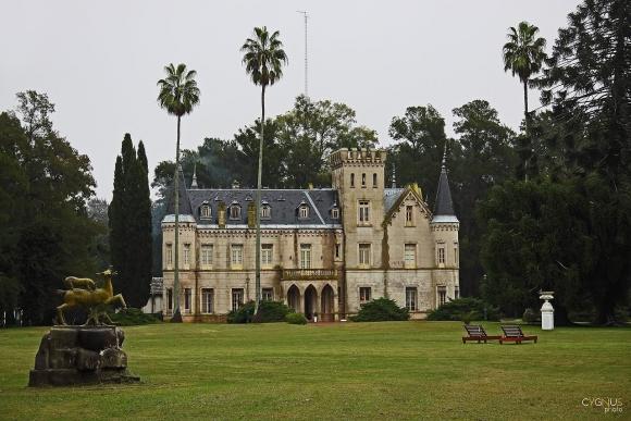 Castillos bonaerenses