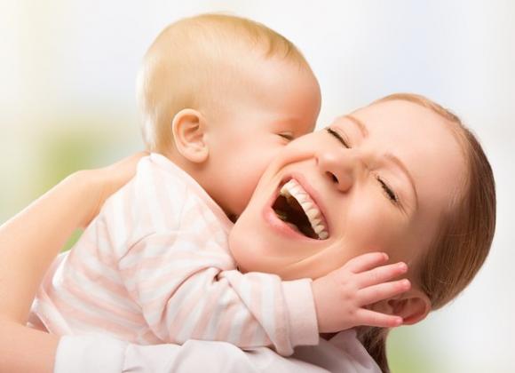 De qué se trata la relación mamá-bebé | Dr. Oscar Di Siervi