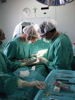 Lo que no te gustaria escuchar en un quirofano ja ja