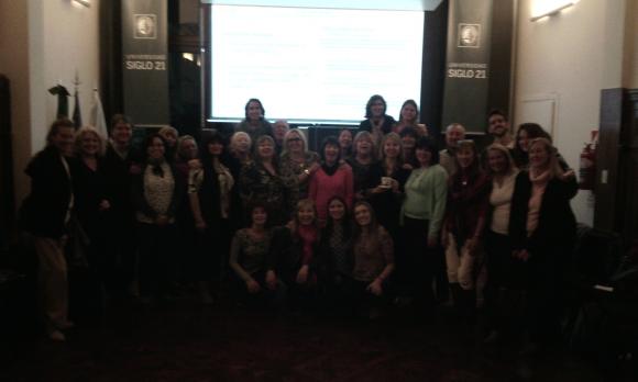 2015-IDPAZ, UNIVERSIDAD SIGLO 21, BUENOS AIRES