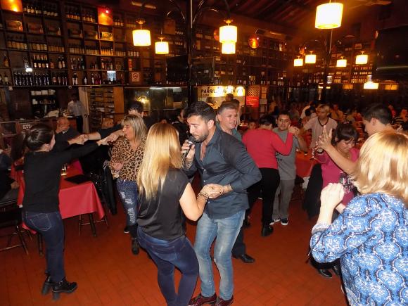 FOTOS SHOW GUSTAVO SANTILLAN EN ¨LA CANTINA¨