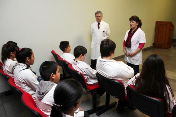 San Isidro: Para bajar la violencia escolar capacitan a docentes en el manejo del  estrés en alumnos