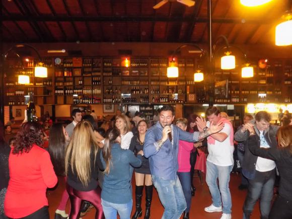 FOTOS SHOW GUSTAVO SANTILLAN EN ¨LA CANTINA DE MI TIO¨