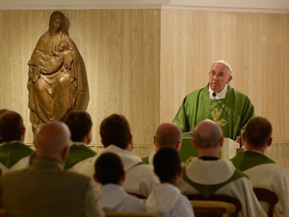 Es fácil decir que Jesús es el Señor, difícil es reconocerse pecadores, dijo el Papa