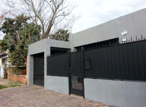 Dos casas 3 ambientes (Beccar)