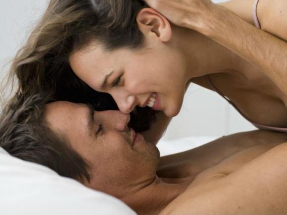 ¿Puede contraerse el VPH a través del sexo oral?