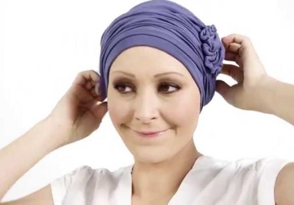 SAN ISIDRO | Taller de belleza para mujeres en quimioterapia