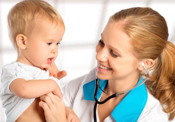 Presentaron manual para residentes de pediatría 