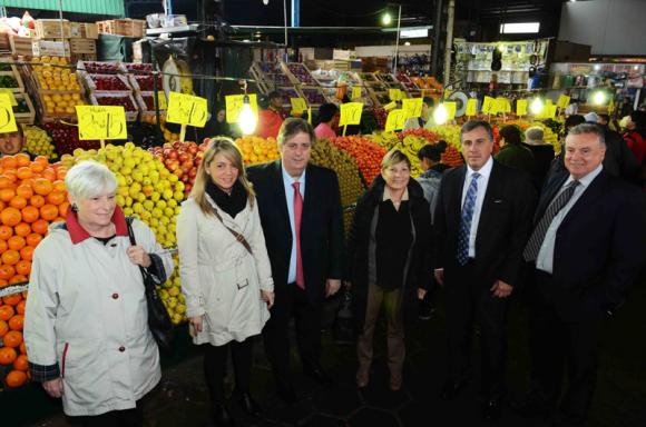 Mercado Central: Enseñan a prevenir enfermedades